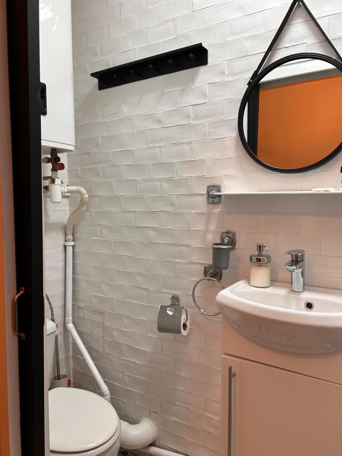 Studio Paris - Metro 7 Cadet - Quartier Faubourg-Montmartre Exterior foto